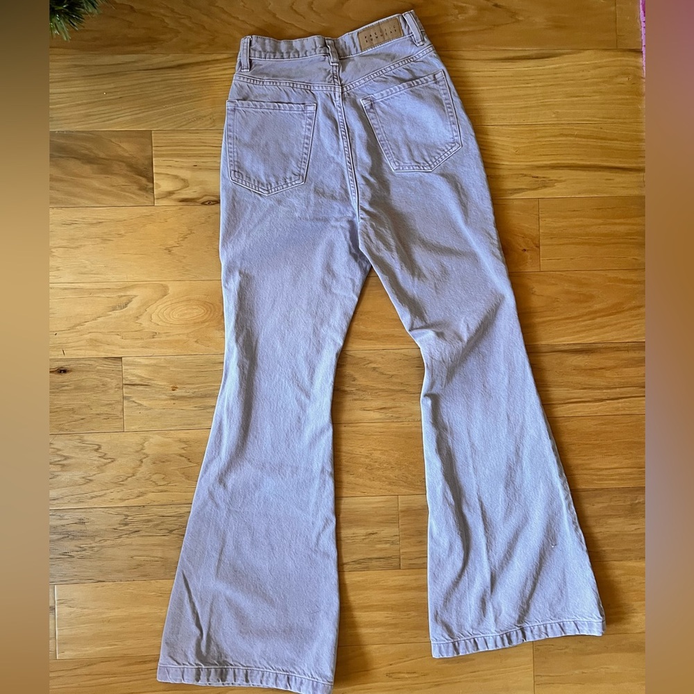 Pacsun/ Pacific Sunwear dusty lavender high rise flare jeans - Picture 4 of 9